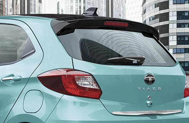 Spotted! 2026 Tata Tiago Facelift Spied Testing—Check New LED Tail Lights & Design