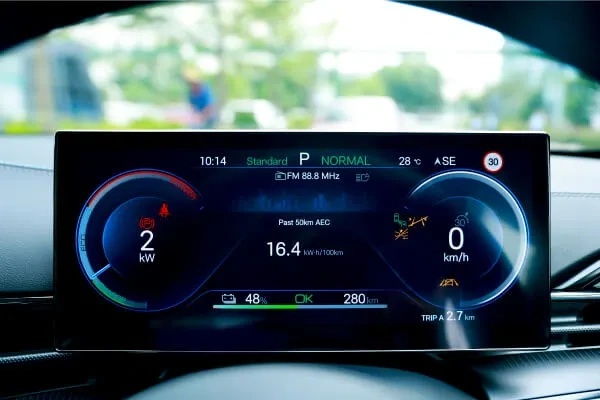 This Shouldn’t Be Possible! BYD Song Ultra EV Charges in 9 Minutes with 605KM Range