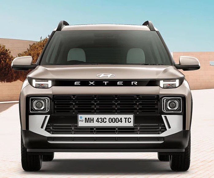 The ₹8 Lakh Duel! Hyundai Exter HX 6 vs Tata Punch Adventure S—Who is the Real VFM King?