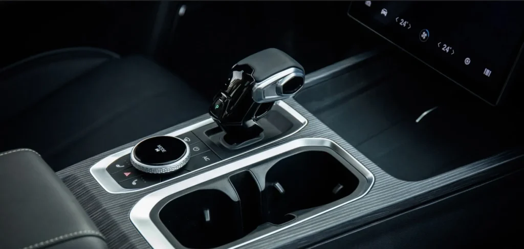 India’s Next Big SUV Spotted: Chery Jaecoo J7 Hybrid Testing with JSW – Should You Wait?