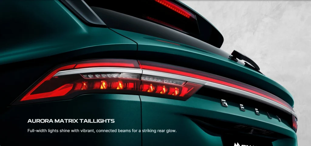 45 KMPL?! Geely’s AI Hybrid Just Broke a Guinness Record and No One Saw It Coming