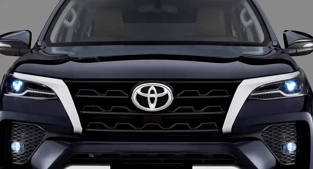 The next-gen Toyota Fortuner could debut later this financial year with updated styling, premium interiors, hybrid tech and new features.