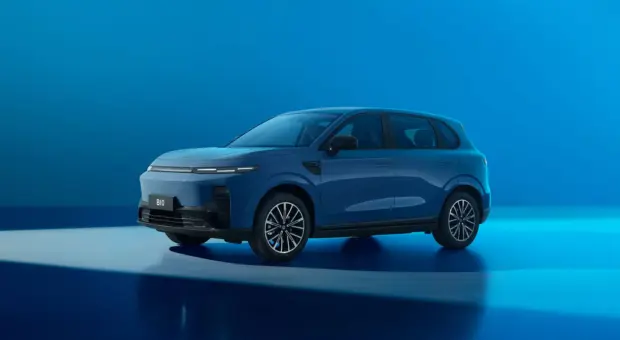 Nexon EV Killer? Stellantis Patents 600km Range Leapmotor B10 SUV in India!