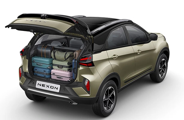 New Tata Nexon Spotted Under Heavy Camouflage – Is This the Next Big Facelift?