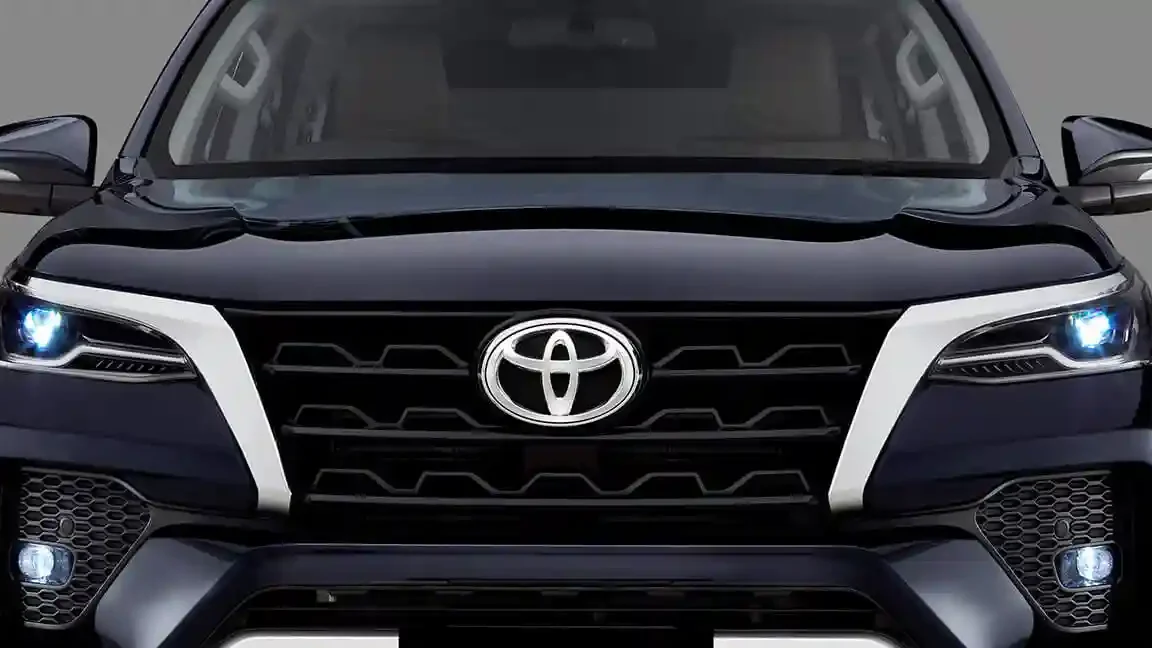 Toyota Fortuner Gets Costlier Again! Prices Up by ₹87,000 in Third Hike of 2026