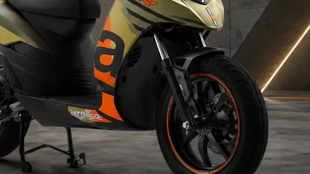 Aprilia SR 125 and SR 175 Tribute Editions Launched in India with Military-Themed Camouflage