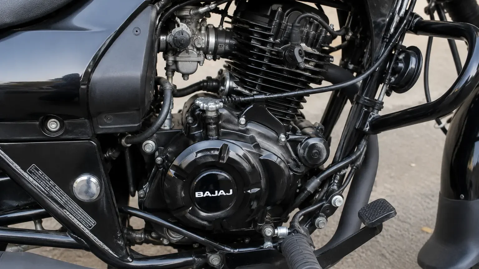 2026 Bajaj Avenger Street 220 Launched in India at Rs 1.30 Lakh; Bulletproof DTS-i Motor