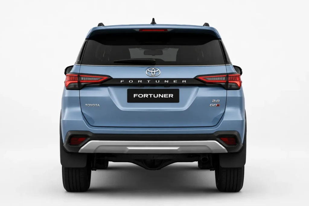 18 kmpl Mileage From A Full-Size 4x4 Boss? How The Next-Gen Toyota Fortuner Is Doing The Impossible!