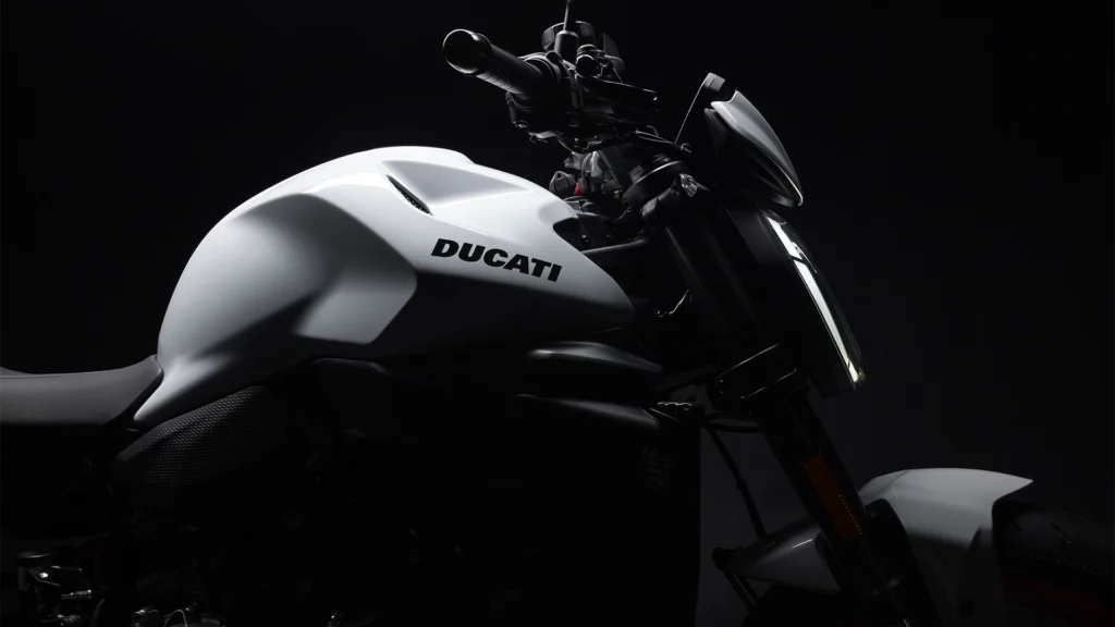 Ducati Monster Gets A Massive Upgrade – 4kg Lighter, 111 PS, Monocoque Frame & Rs 13.99 Lakh