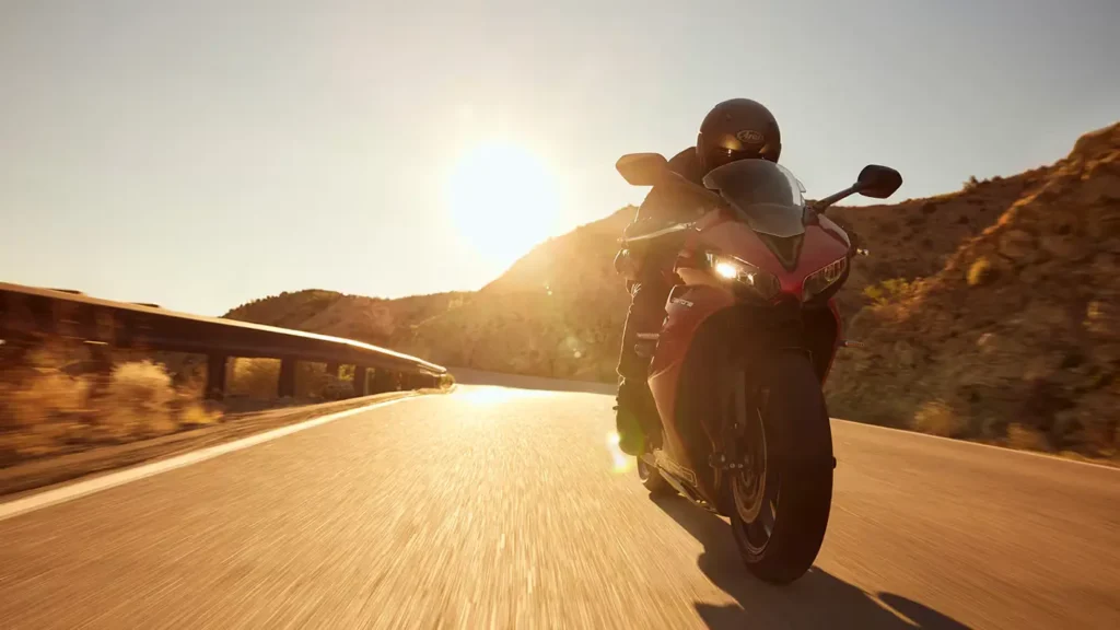 Triumph Daytona 660 2026 Is Finally Here: Price, New Look, Power, Mileage, Features & 10 Things Buyers Must Know
