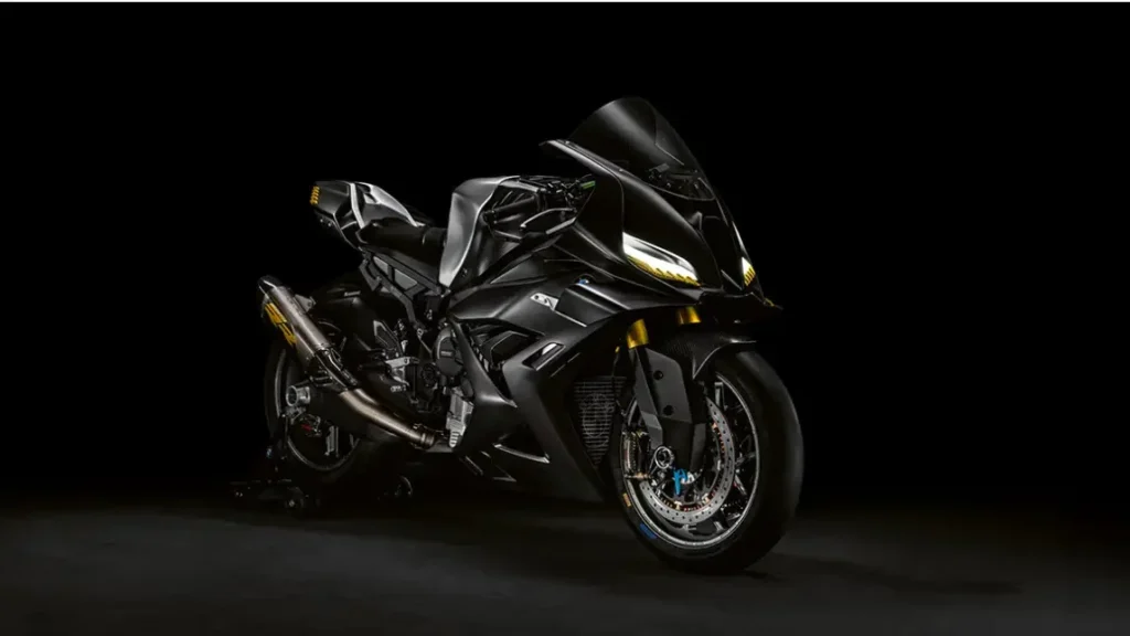 BMW’s New F 450 RR Is Coming! Sharp Design, Winglets & Big Reveal on October 15