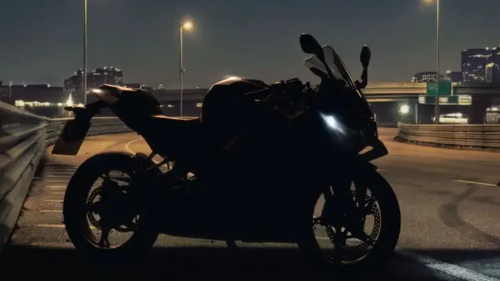 BMW F 450 RR Finally Revealed! 420cc Twin-Cylinder Beast, Expected Price & 5 Big Highlights